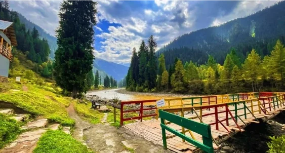 Neelum Valley Tours with Umair